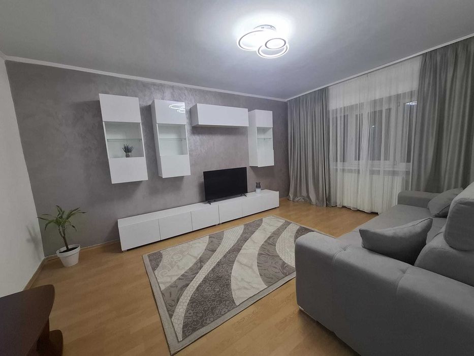 Inchiriez apartament