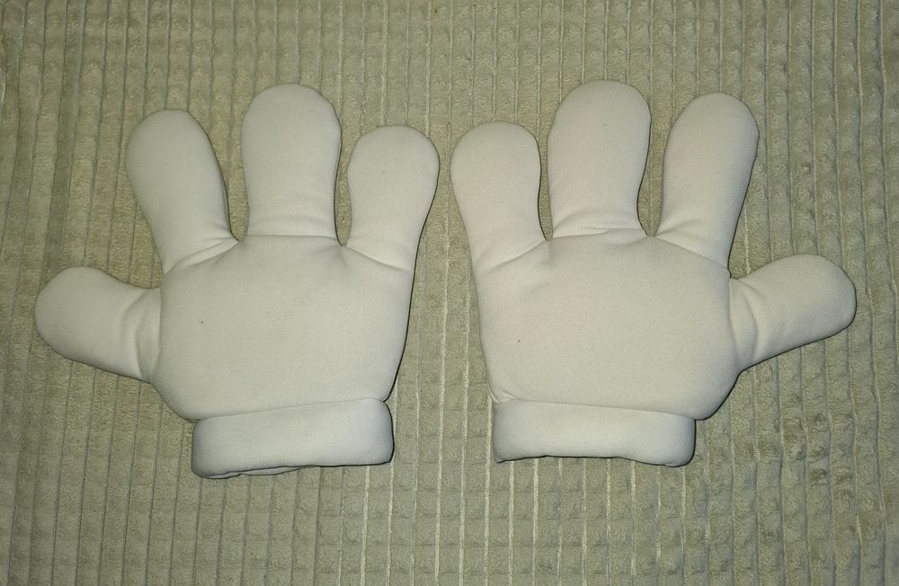 Manusi Mickey Mouse