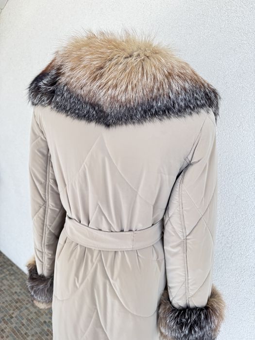 Geaca cu blana naturala de vulpe