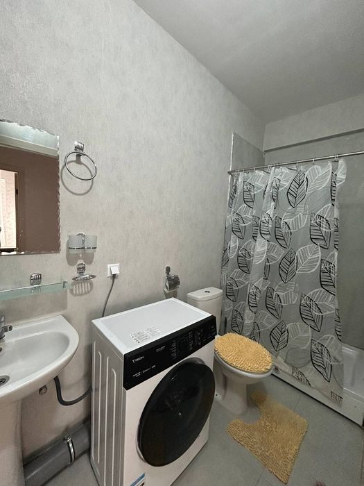 Задаётся 2 комнатная квартира эко базар