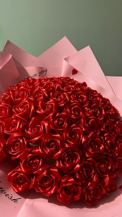 Цветы атласных лента