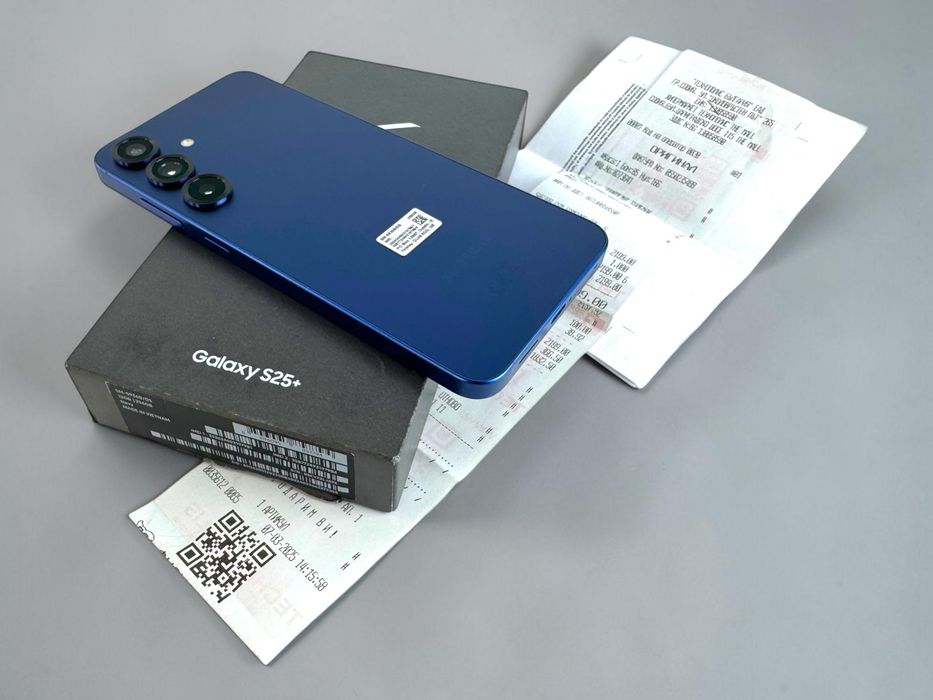 Samsung Galaxy S25 Plus 256GB 12RAM Navy 100% Батерия! Гаранция!