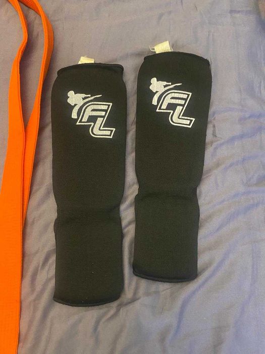 Одежда для спорта(каратэ) комплект за4000