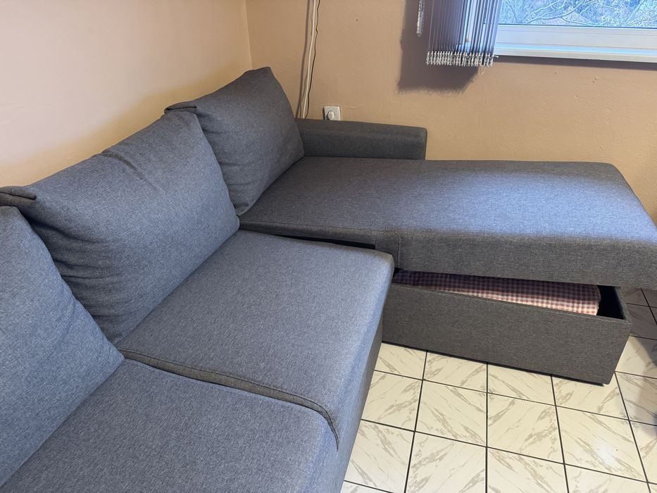 Разтегателен ъглов диван на Виденов