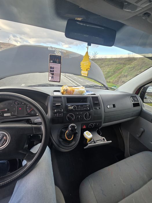 Vw transporter t5 9 locuri
