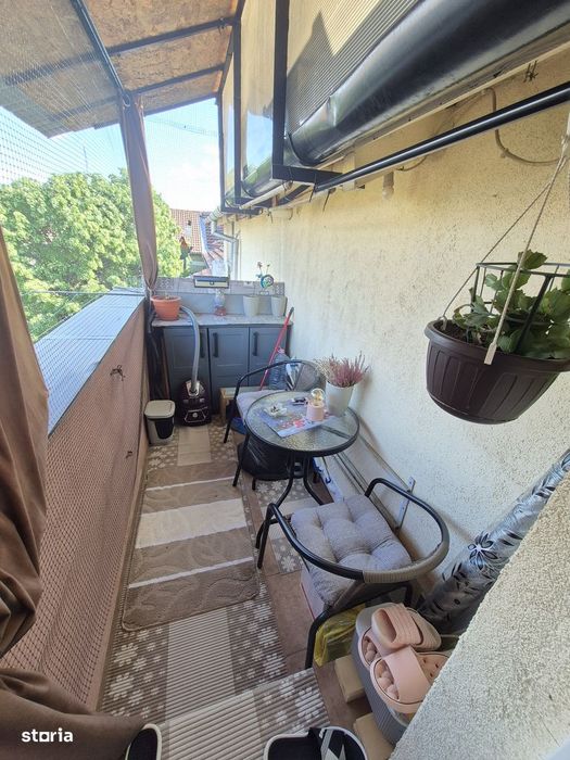 3Cam-Soarelui-3 Min Spitalul Judetean-Balcon-Mobilat-68 MP-88.000 Euro