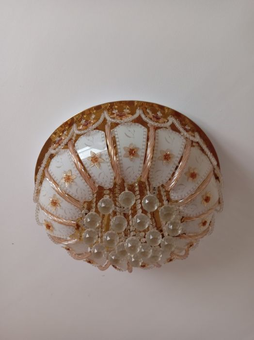 Люстра с mp3 плеерем