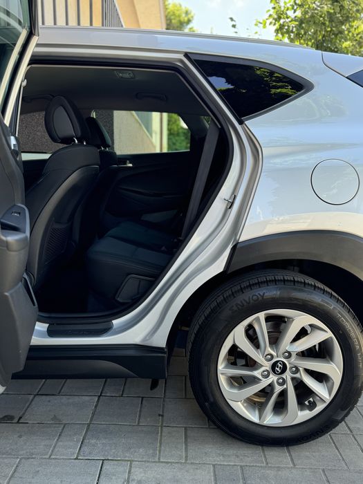 Hyundai Tucson 2.0 diesel, 185CP, 4x4