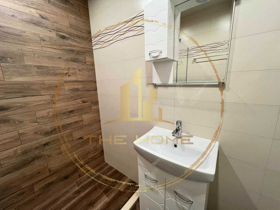 Дава се под наем Двустаен апартамент в Варна, Цветен квартал - 72 кв.м за 425 € - Снимка #11