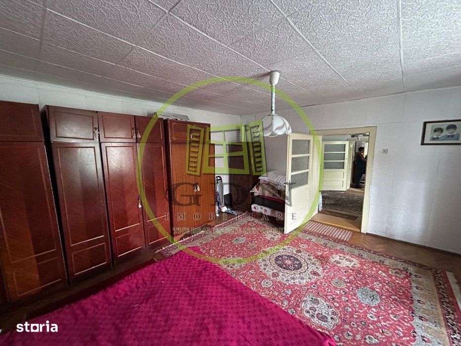 Casa individuala, 6 camere | 2109 mp teren |, Rusi, com. Slimnic, jude