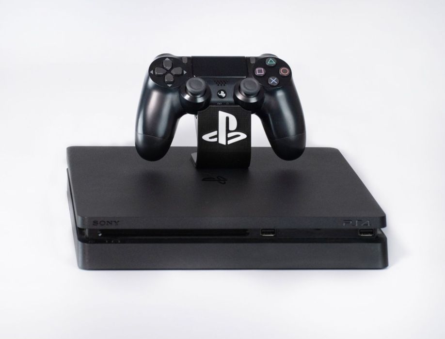 PS 4 , PlayStation 4 Slim 1 TB cu maneta si jocuri | Fgames