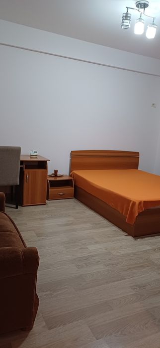 Inchiriez garsoniera Chiajna, libera, Militari Residence, Tineretului