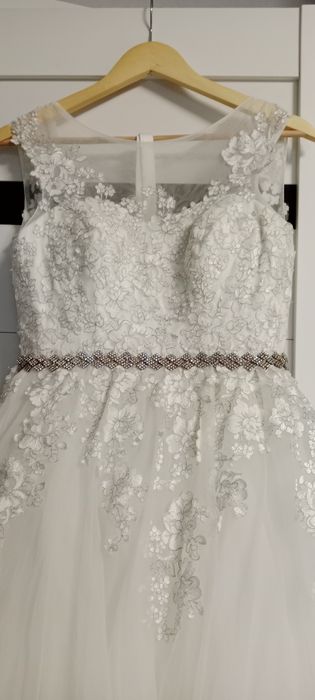 Платье 42р. Б/у 2500т