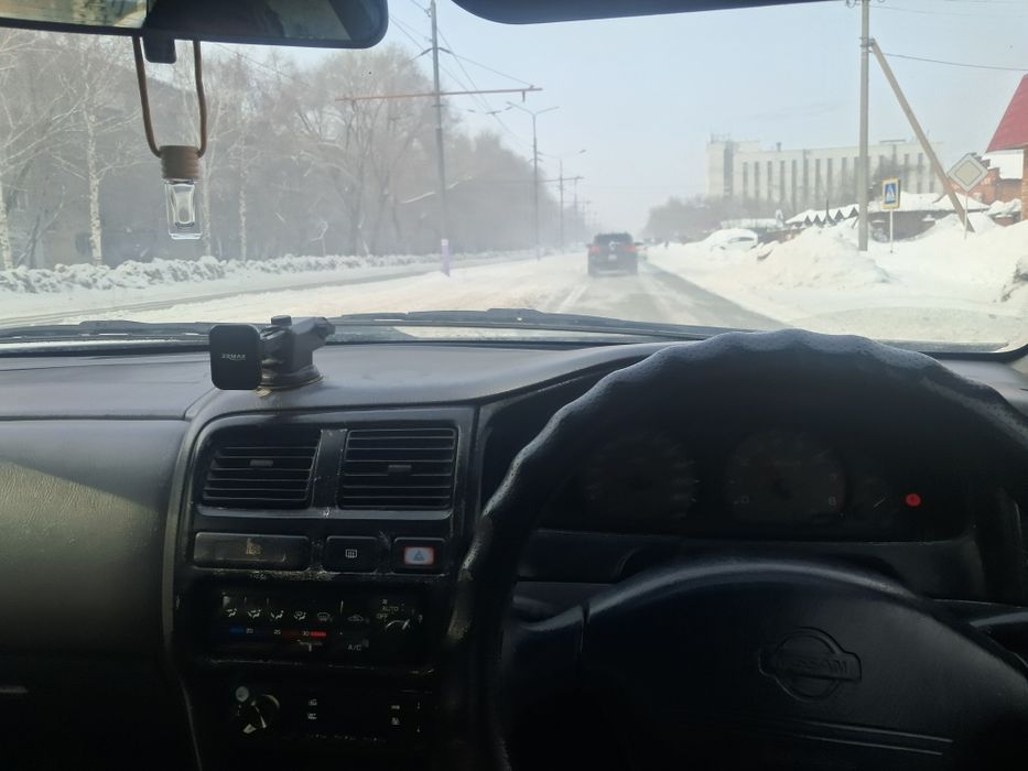 Продам Nissan Pulsar 1.5 автомат