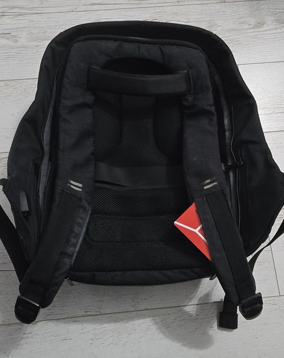 Rucsac antifurt XDdesign