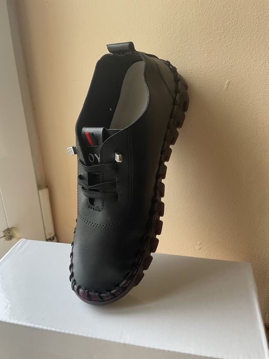 Дамски обувки нови