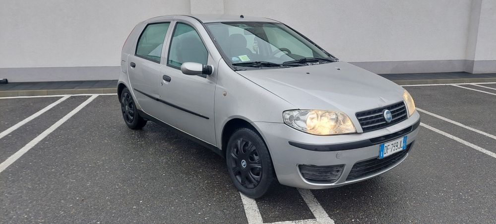 Vând Fiat Punto An 2007 Motor 1.3i Acte valabile Stare buna