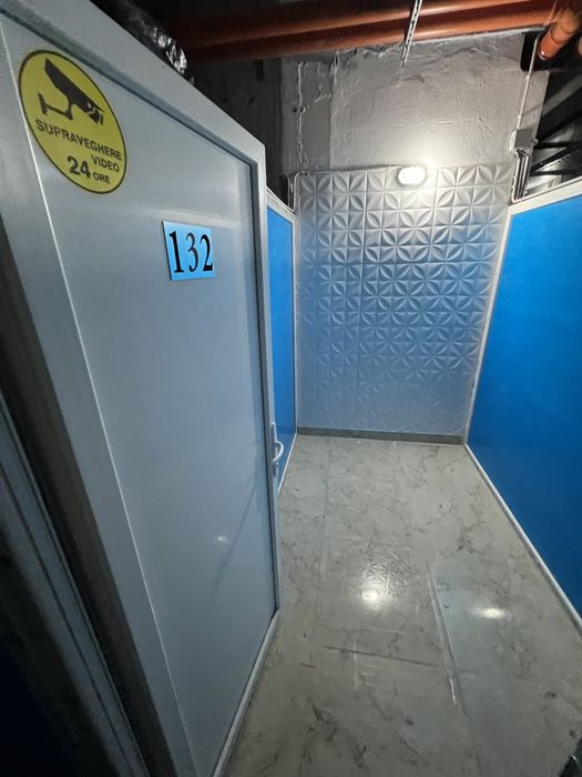 BOXĂ finisata PLAZA MALL Romania 2000e/mp