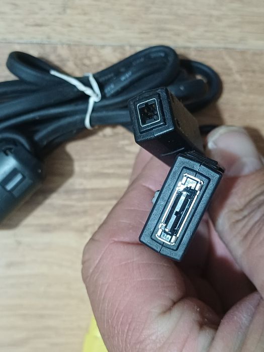 Cablu video date AV camera Sony. Este testat
