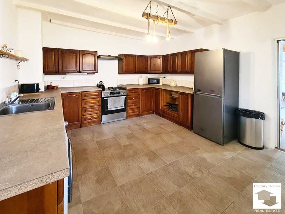 Продава се Къща в с. Страхилово, Област Велико Търново - 200 кв.м за 460 €/кв.м - Снимка #3