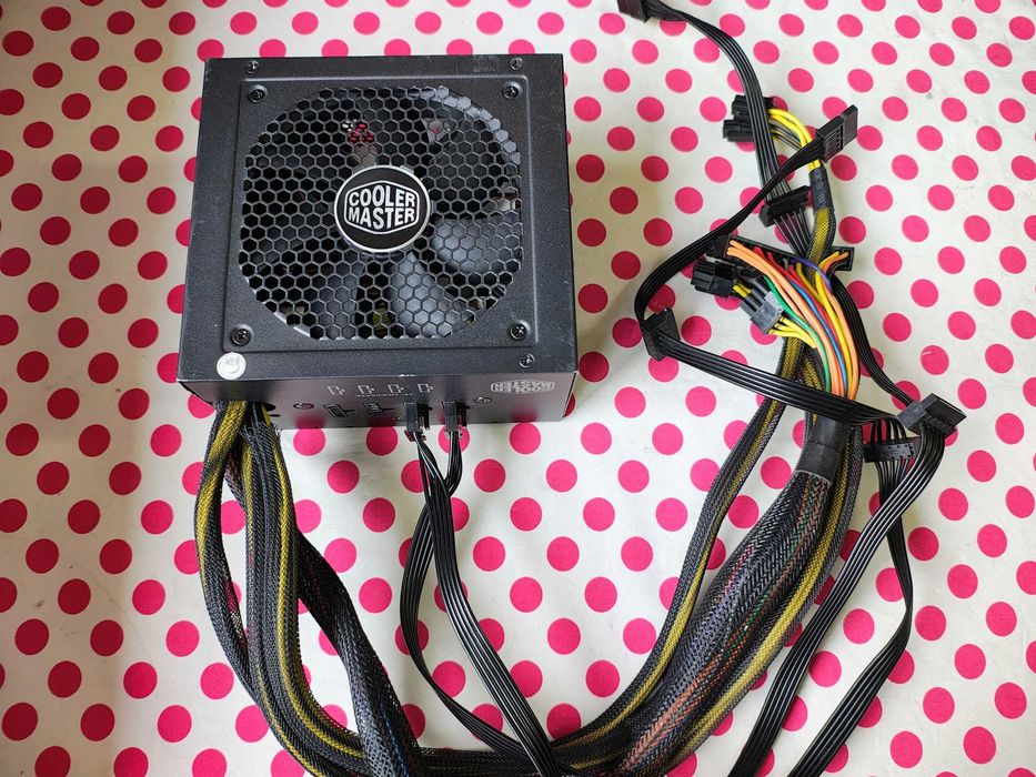 Sursa PC Modulara Cooler Master V Series V750 750W.