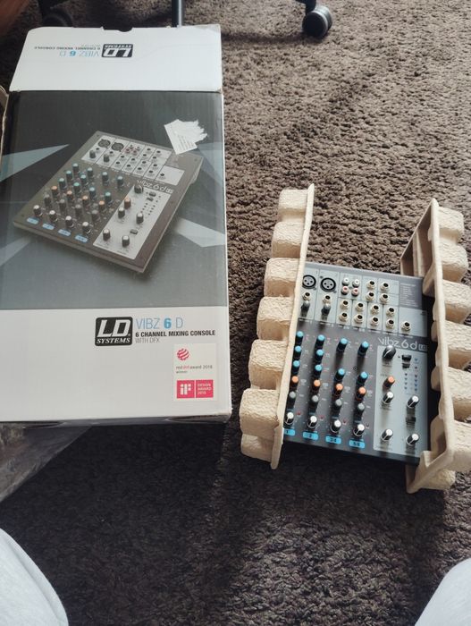 Vând mixer LD  cu 4 canale
