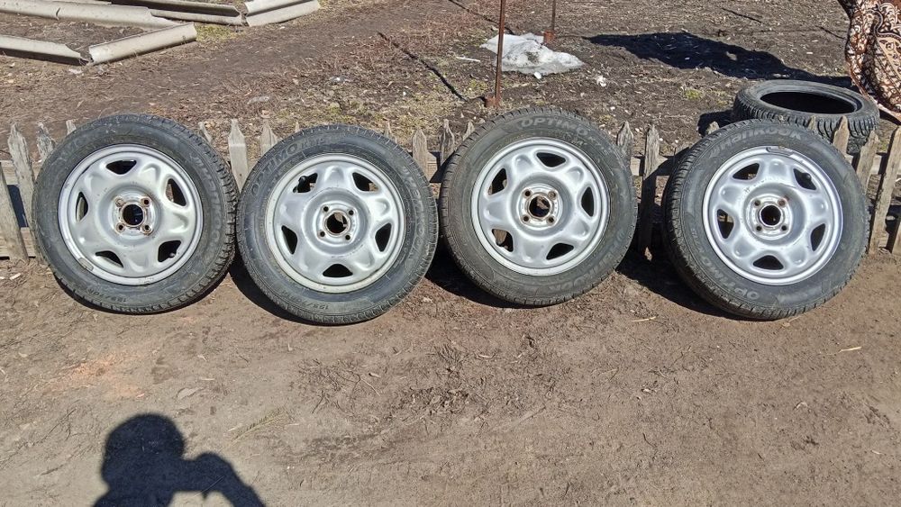 Резина вместе со штампами