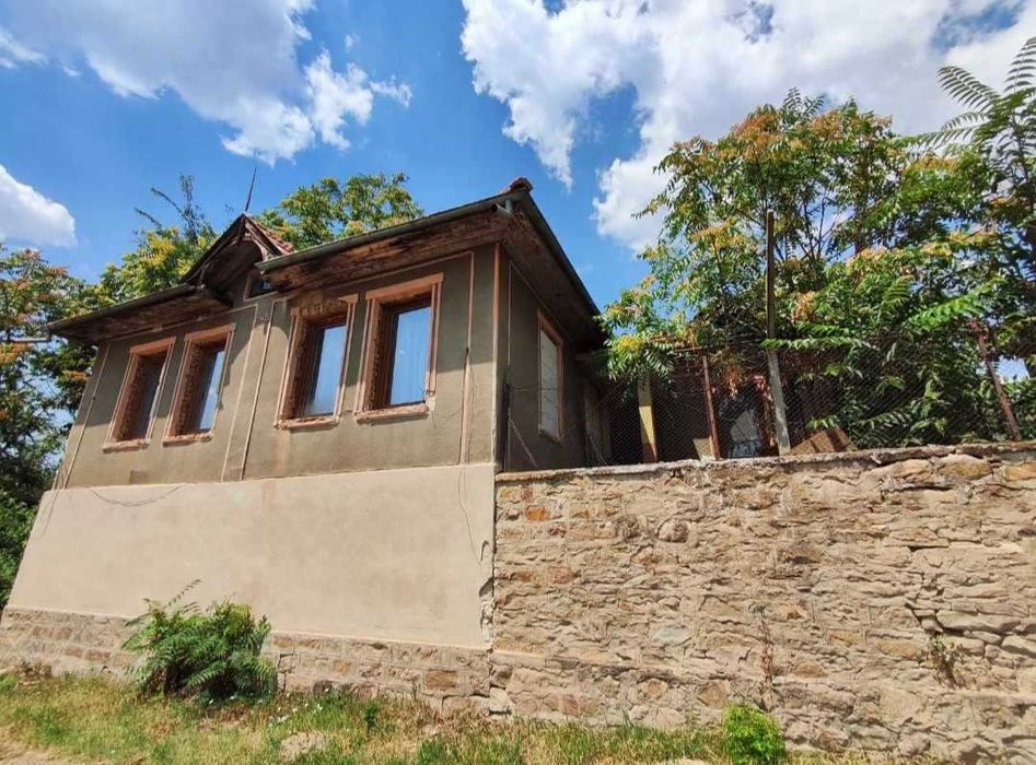 Къща в село Церова Кория