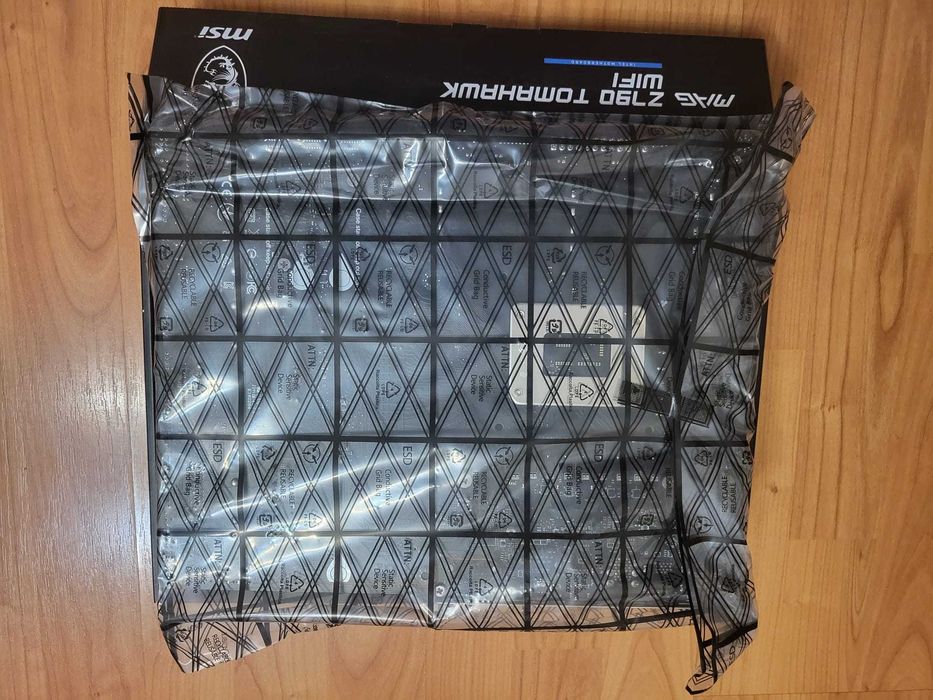 Placa de baza MSI Tomahawk Max WiFi Z790 Noua Sigilata + 1AN Garantie