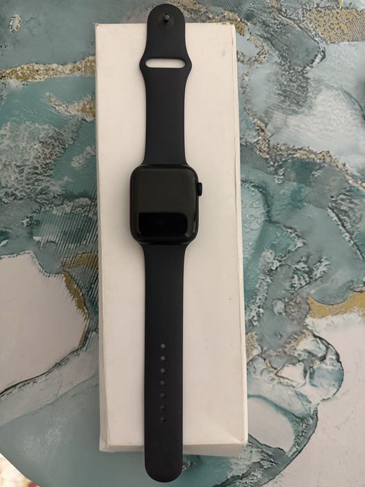 Продам apple watch se2