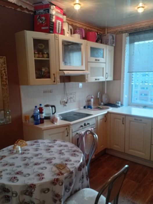 3 ком стадион Карасай, бассейн Дельфин. 170+