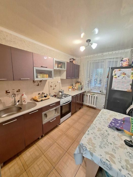 Продам 2х-ком квартиру в центре по Тауелсиздик