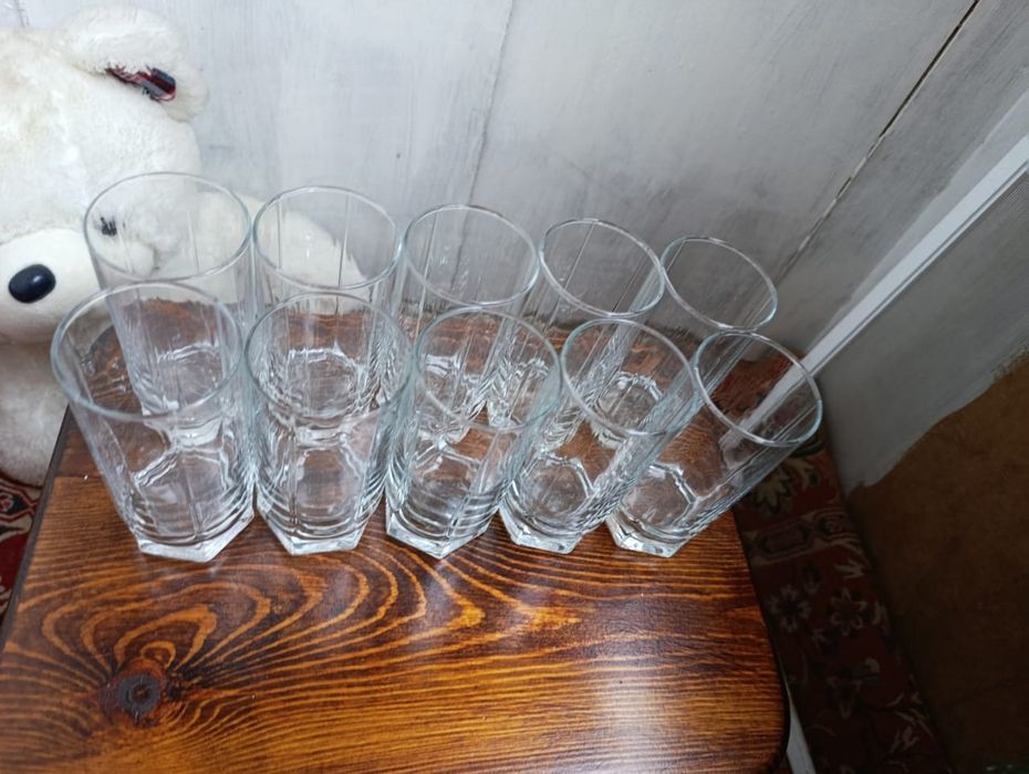 Стаканы количество 10 штук