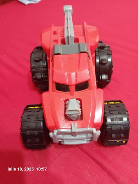 Moster track interactiva