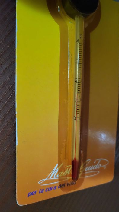 Termometru  vin nou