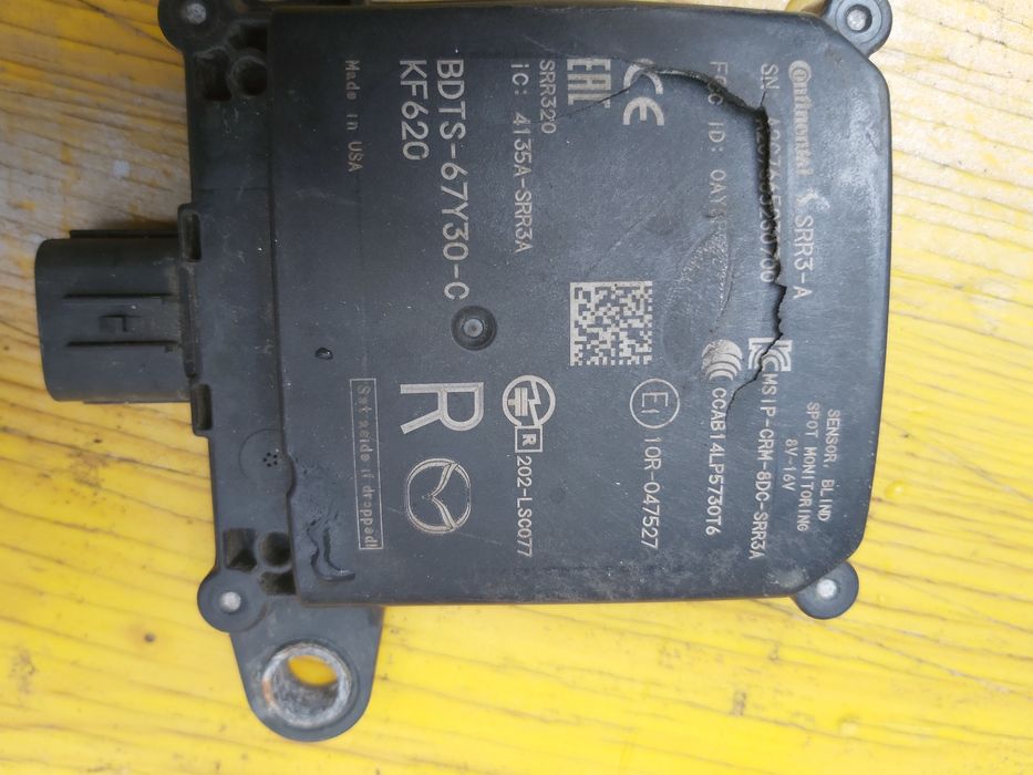 Радарен сензор десен Mazda cx 30