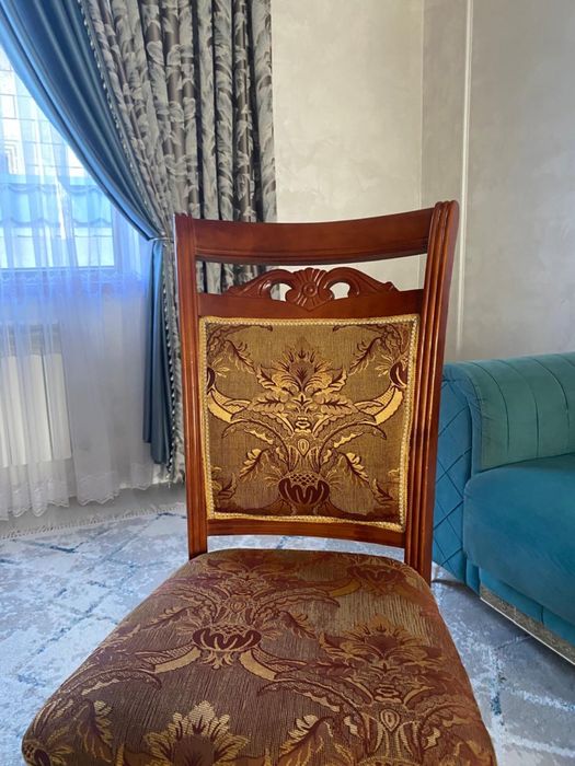 Продается стулья