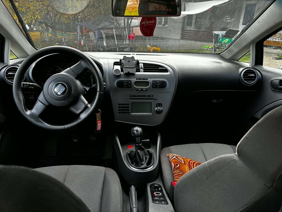 SEAT Leon 2005 — imagine 5