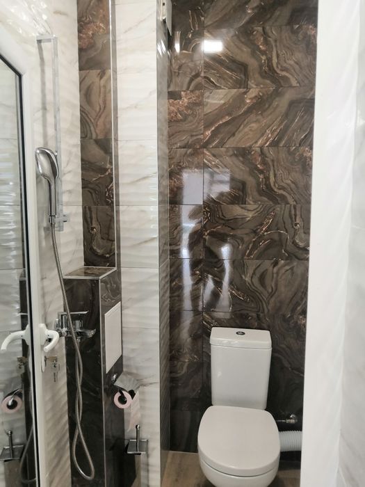 Дава се под наем Магазин в Благоевград, Идеален център - 40 кв.м за 290 € - Снимка #17