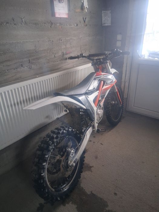 Vând Ktm electric 450