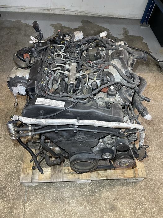 Motor complet cu anexe Audi A4, A5, A6, Q5 2.0 TDI, 190 cp - CNH