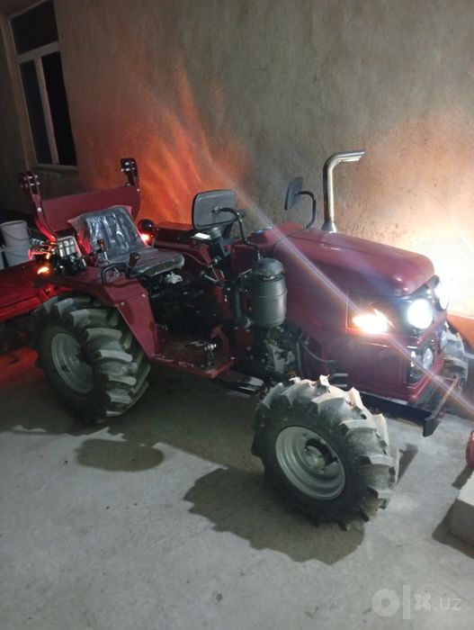 Mini Traktor. 4×2