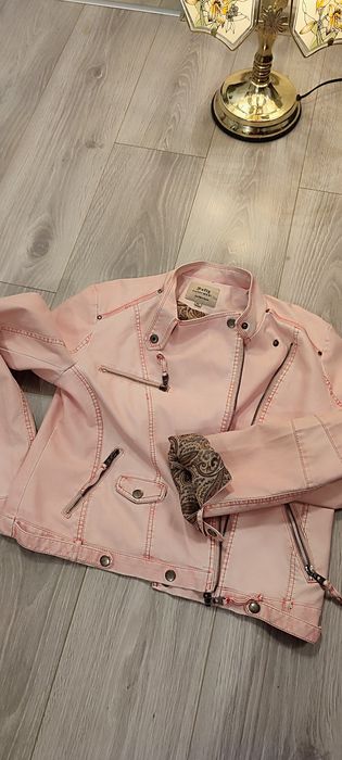 Gecuta Softy Outwear,roz pudra, cambrată slim fit, fină