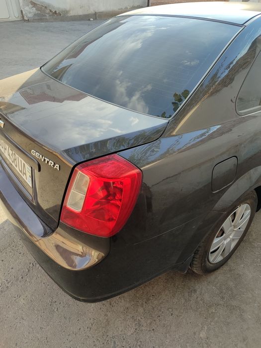 Машина Gentra Chevrolet