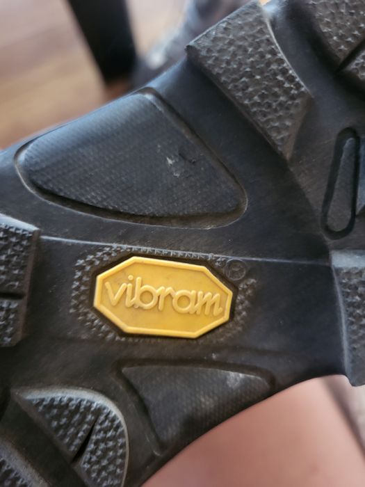 Туристически обувки