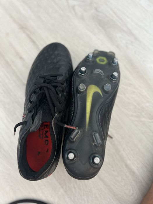 Nike tiempo бутонки 39 номер