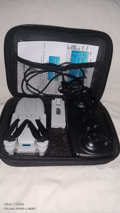 Продам дрон новый E88