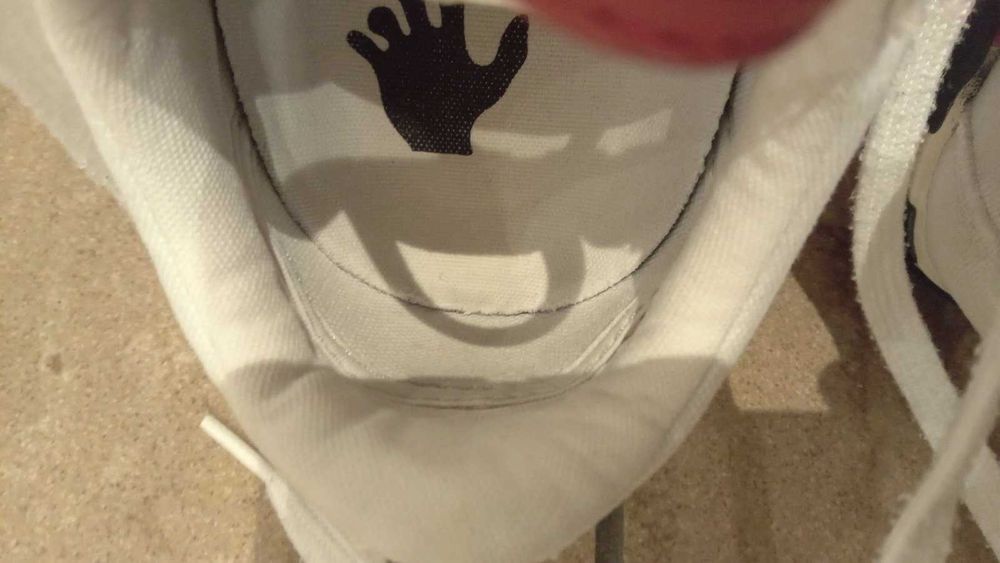 Off white Vulcanized