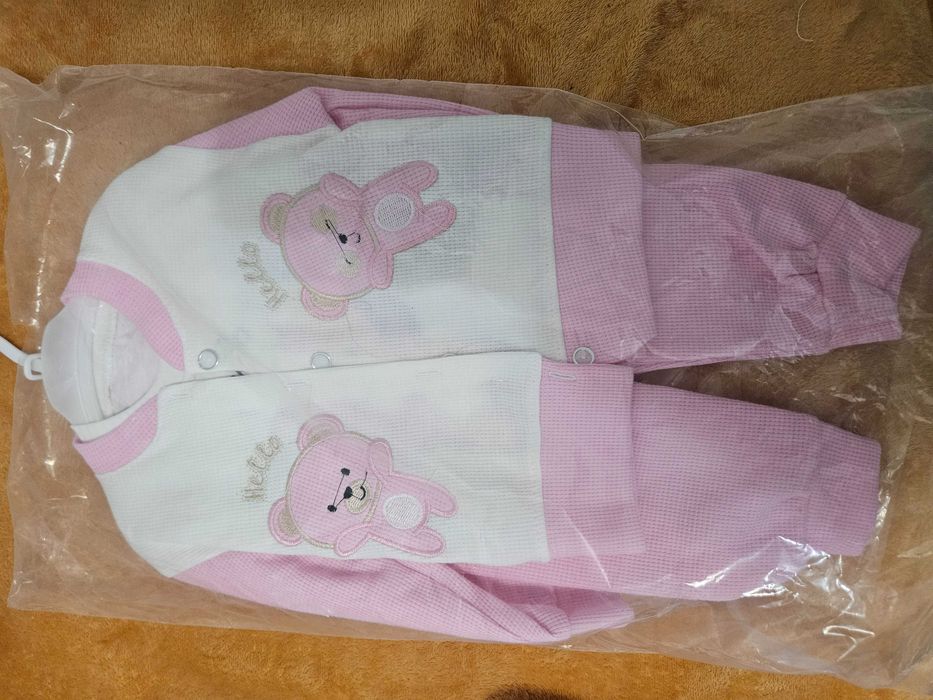 Продам одежду для девочек новую