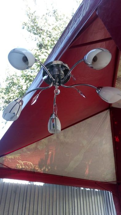 Люстры б/у 5 штук